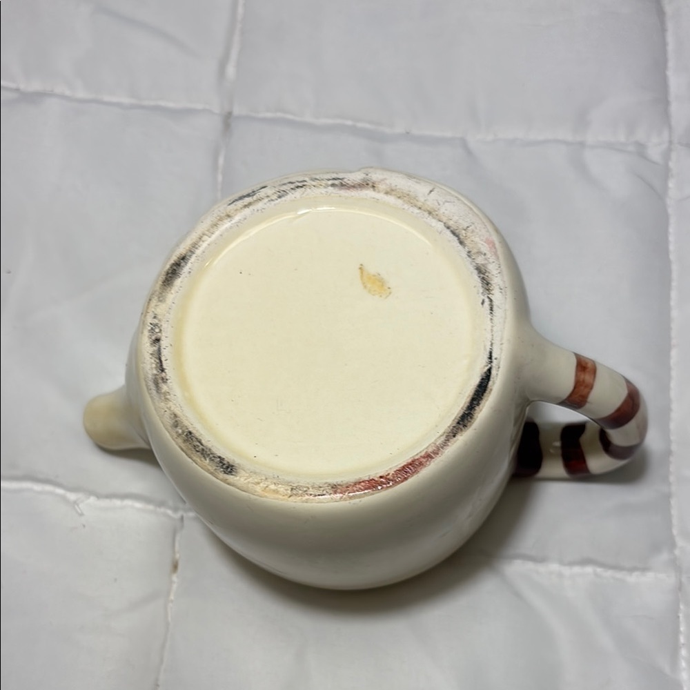 Vintage Cat-themed Ceramic Coffee or Tea Creamer Dish - Picture 5 of 9